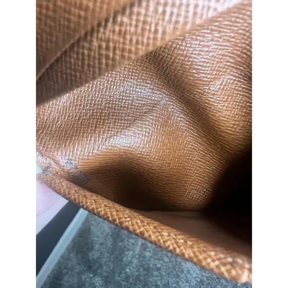 Louis Vuitton Monogram Pocket Organizer - Picture 13 of 16